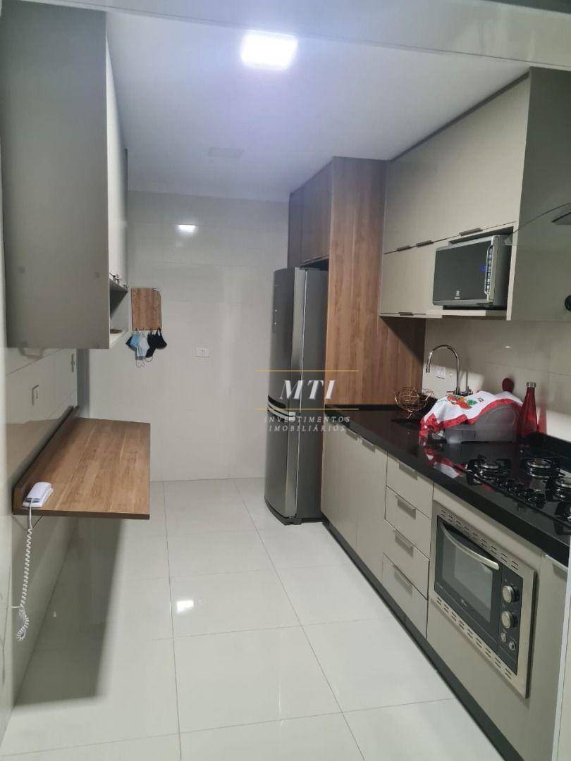 Apartamento à venda com 2 quartos, 71m² - Foto 8