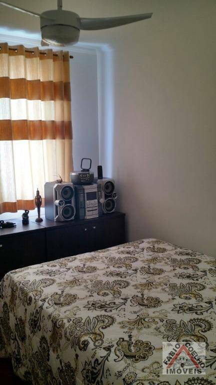 Apartamento à venda com 3 quartos, 67m² - Foto 25