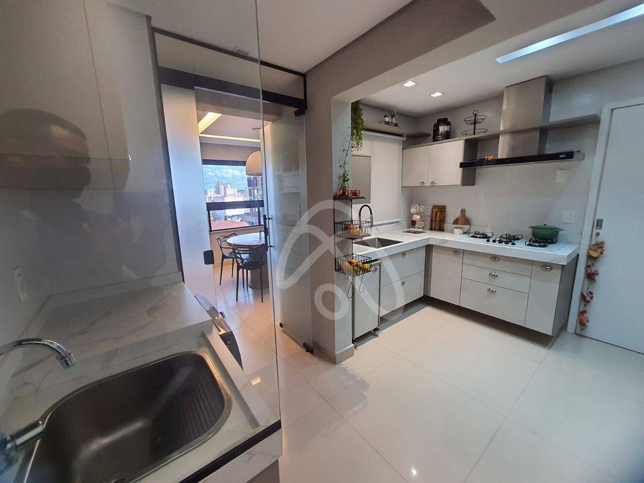 Apartamento à venda com 3 quartos, 114m² - Foto 22