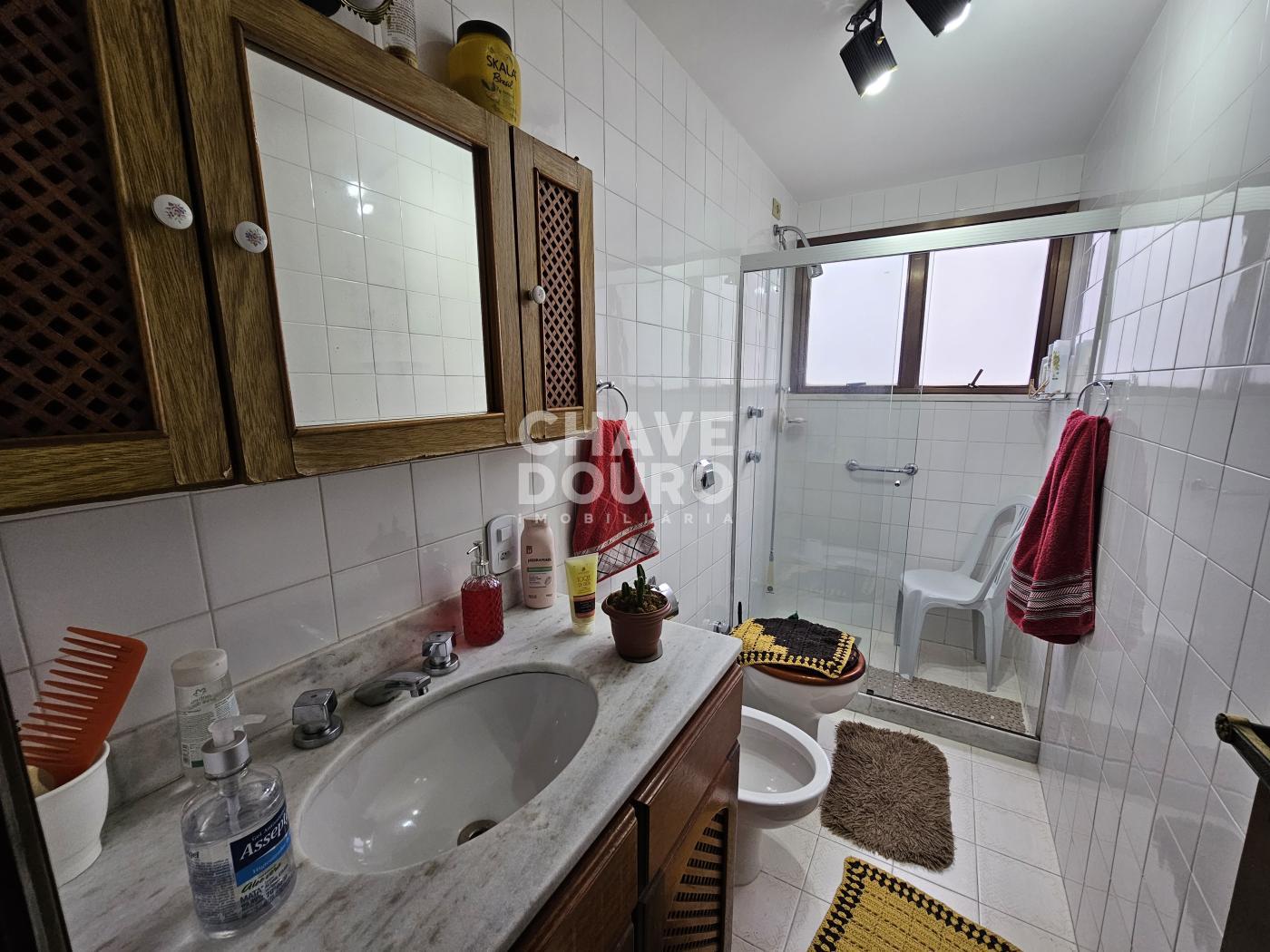Apartamento à venda com 4 quartos, 257m² - Foto 21