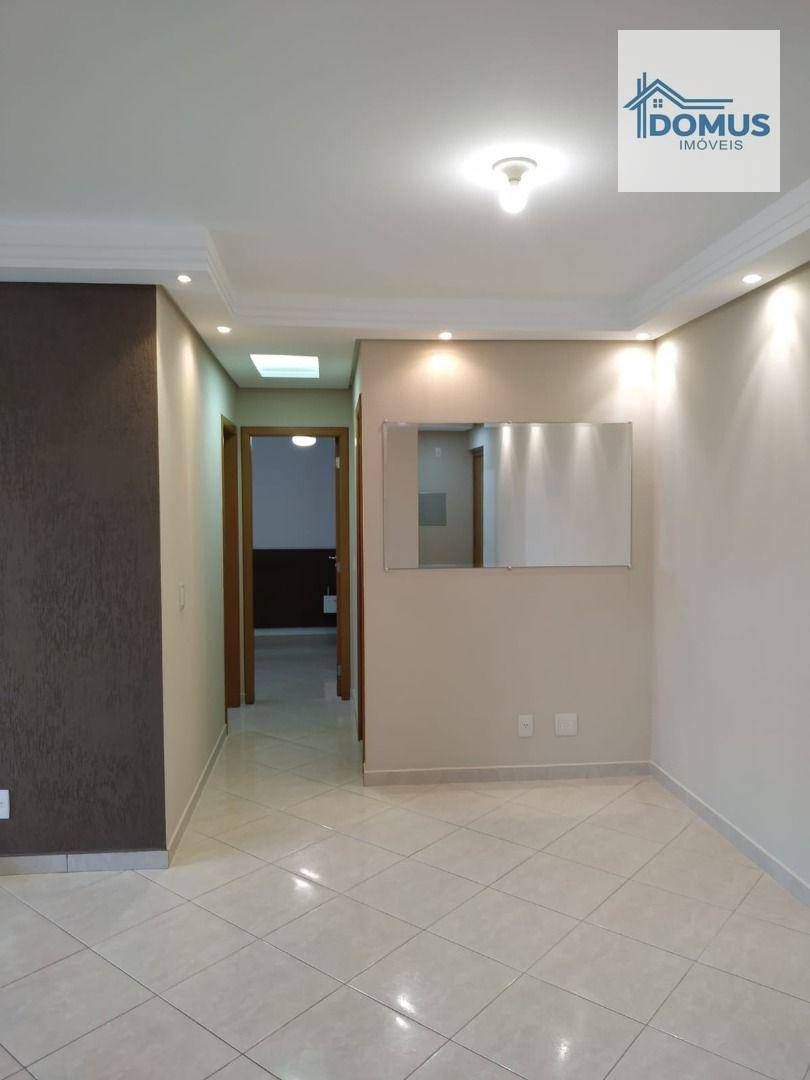 Apartamento à venda com 2 quartos, 67m² - Foto 6