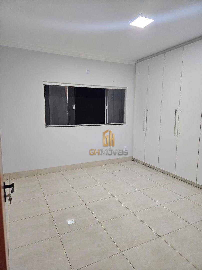 Casa à venda com 3 quartos, 108m² - Foto 25