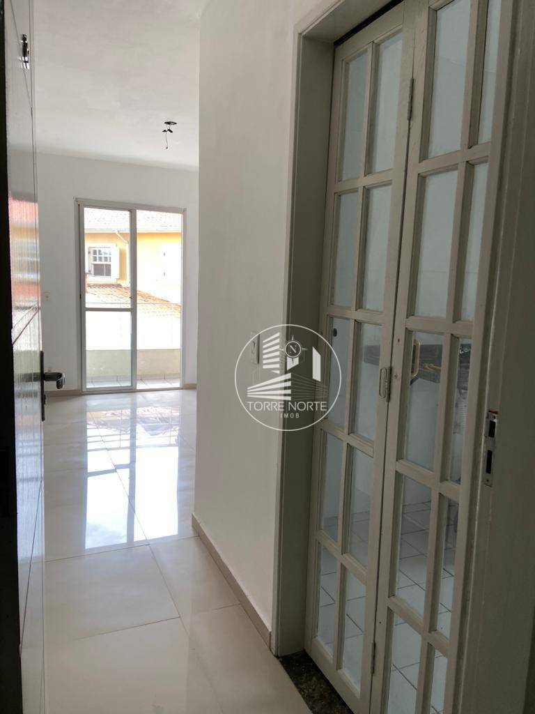 Apartamento à venda com 2 quartos, 50m² - Foto 10