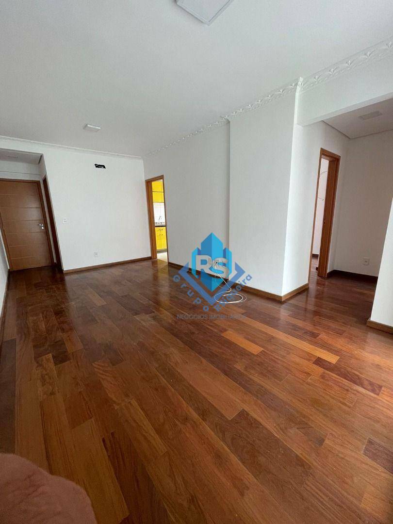 Apartamento à venda com 2 quartos, 80m² - Foto 5