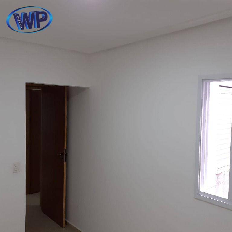 Apartamento para alugar com 2 quartos, 45m² - Foto 4