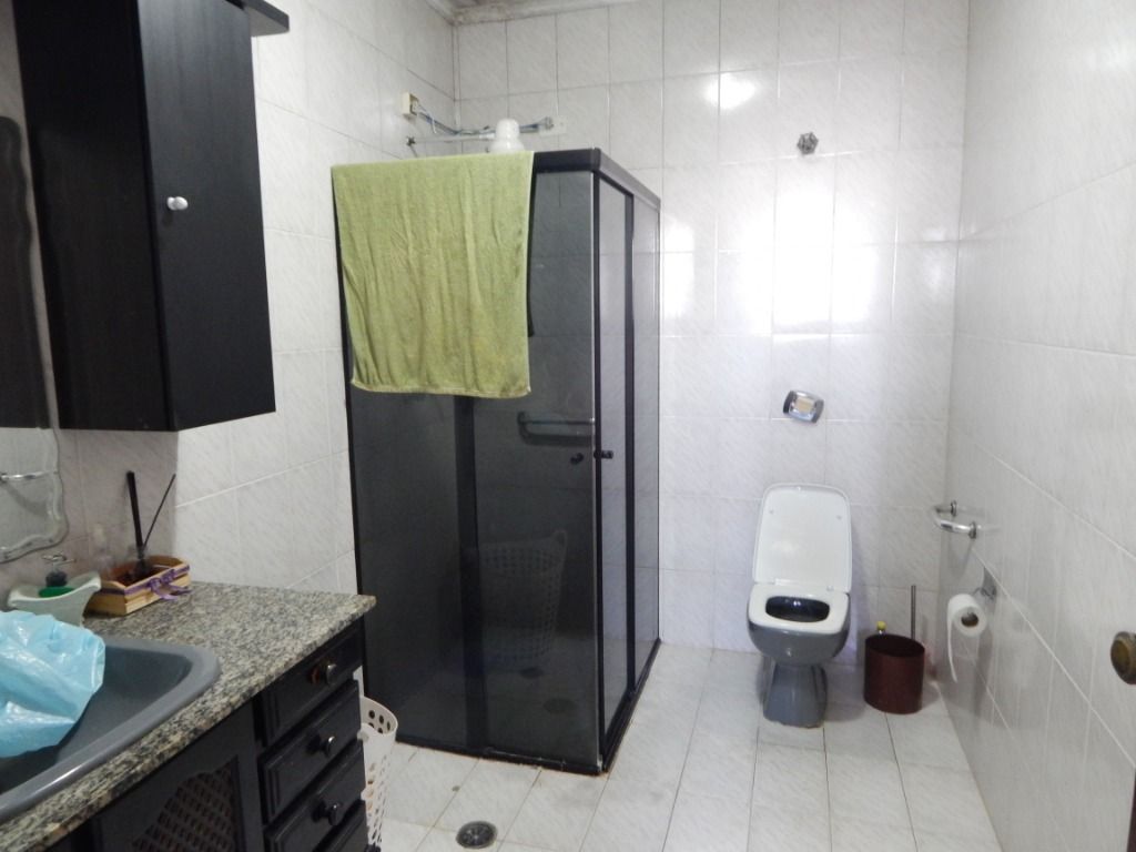 Sobrado à venda com 3 quartos, 220m² - Foto 29