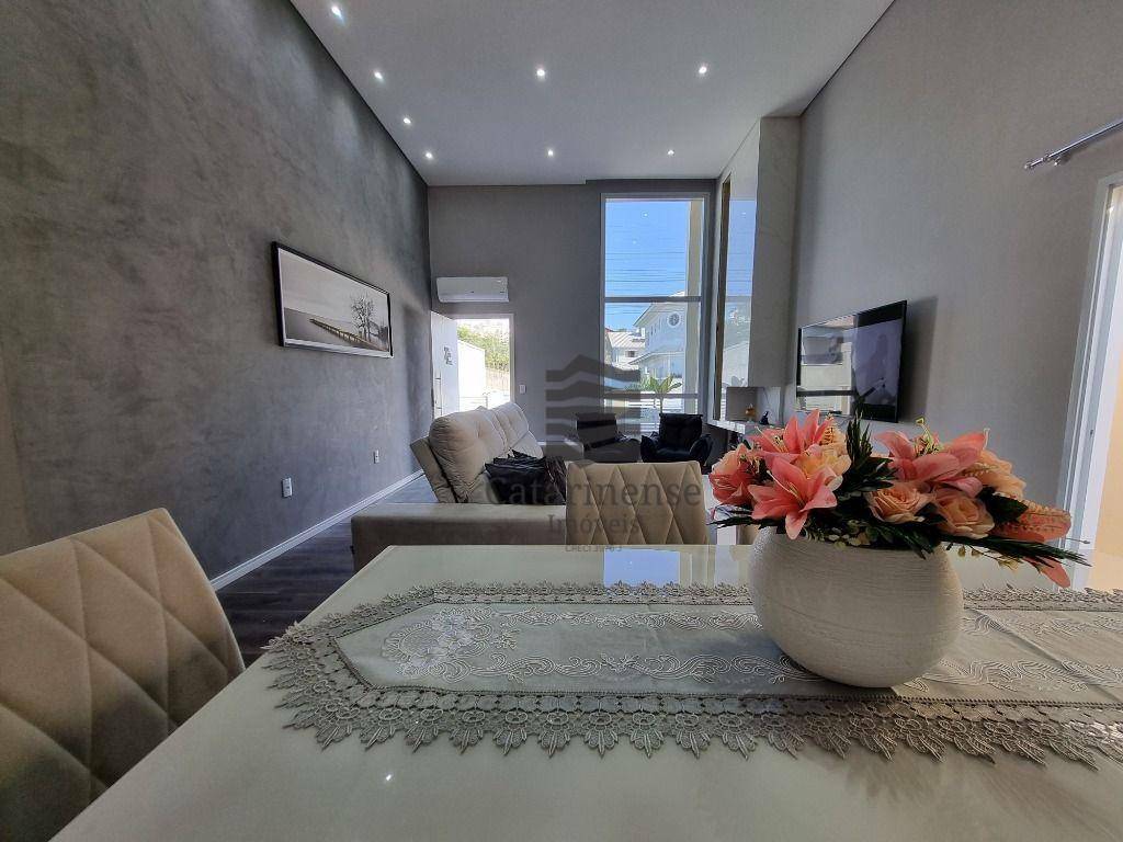 Casa à venda com 3 quartos, 187m² - Foto 18