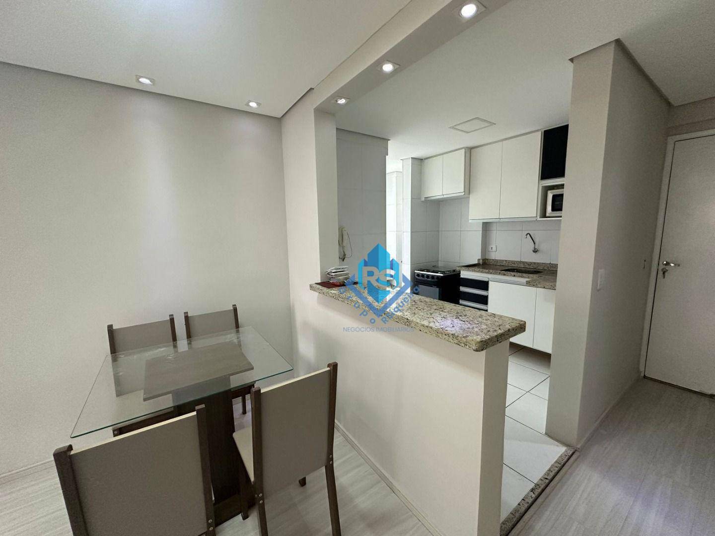 Apartamento para alugar com 2 quartos, 80m² - Foto 8