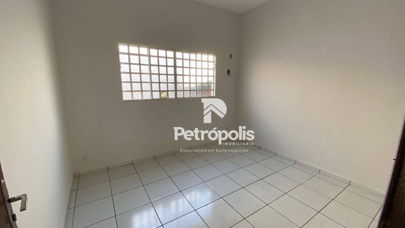 Casa à venda com 3 quartos, 110m² - Foto 10