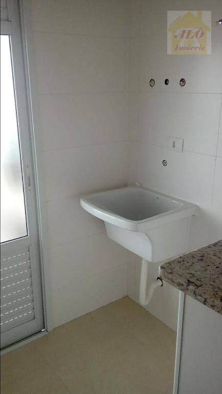 Apartamento à venda e aluguel com 2 quartos, 75m² - Foto 12