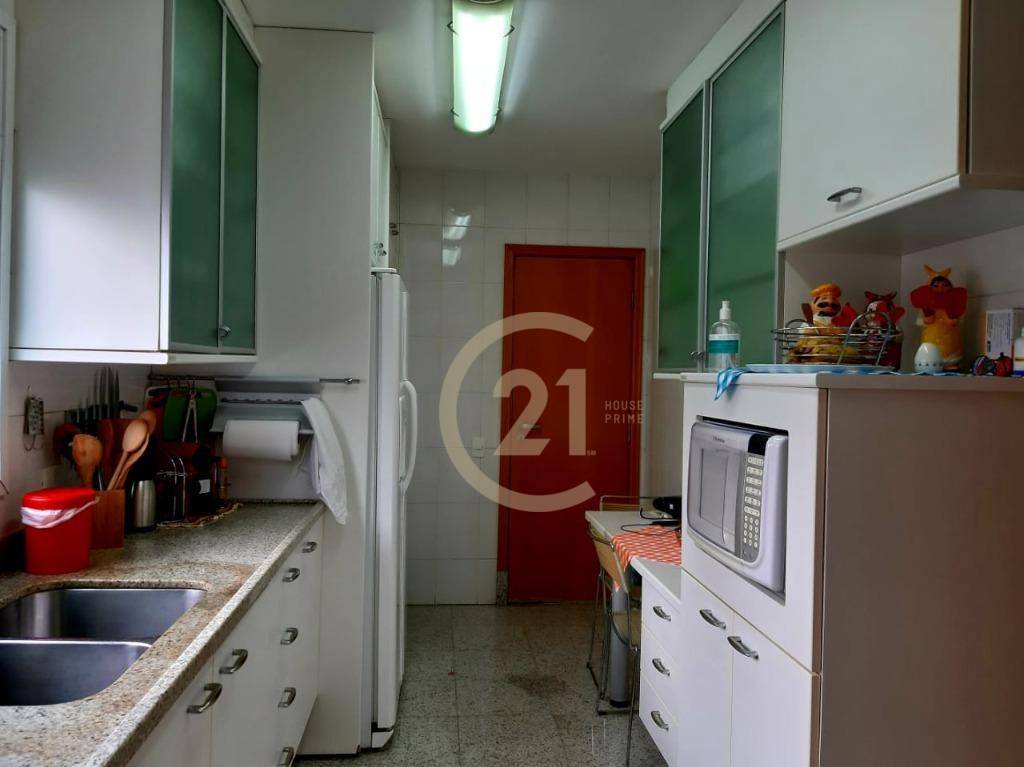 Apartamento à venda com 4 quartos, 189m² - Foto 26