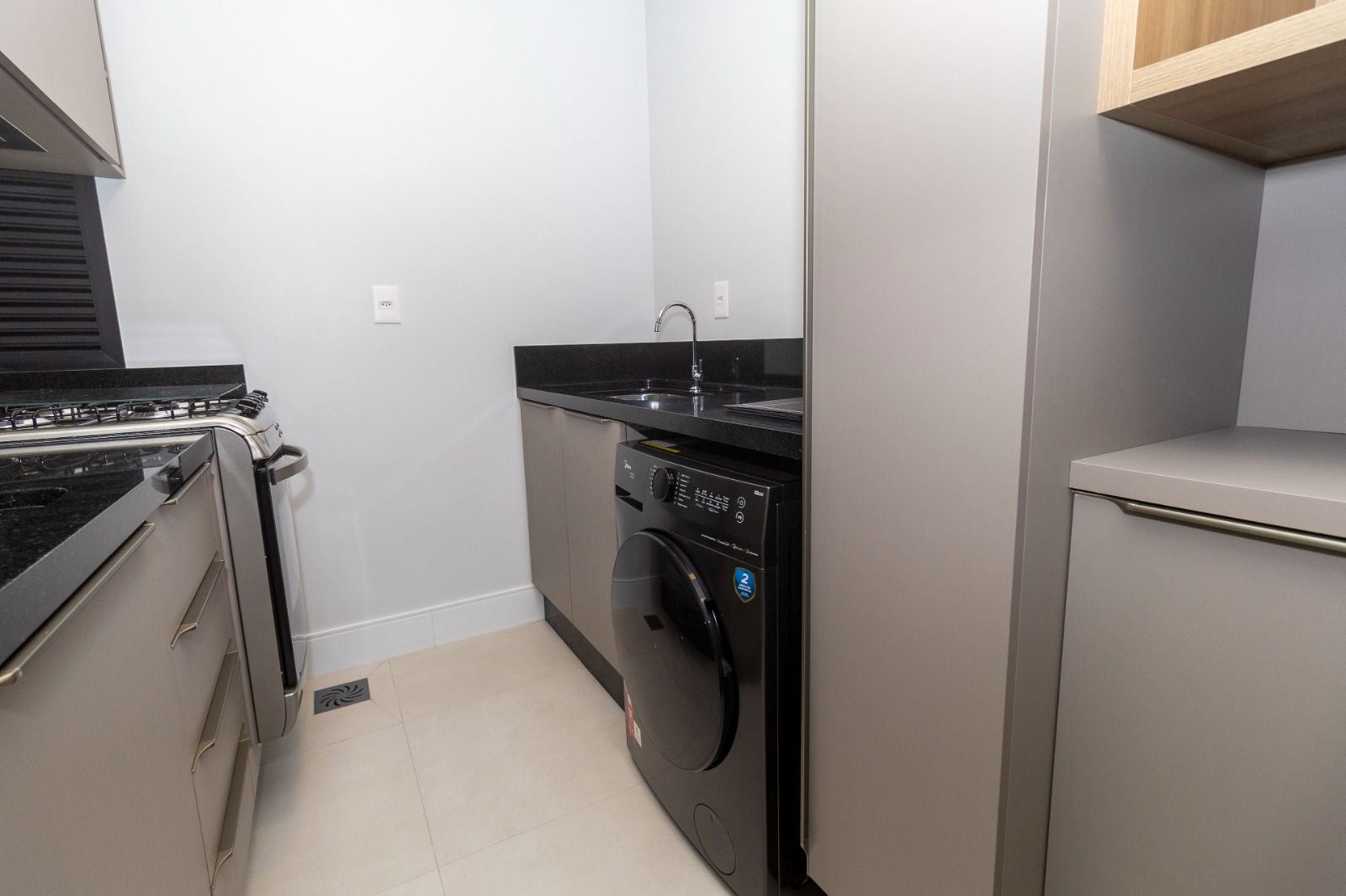 Apartamento à venda com 3 quartos, 90m² - Foto 9