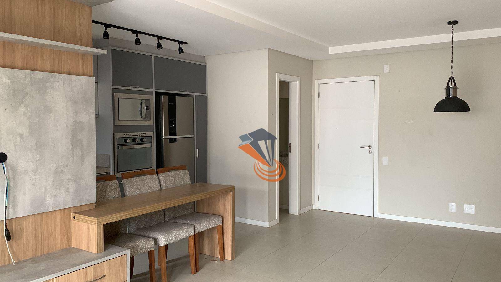 Apartamento à venda com 3 quartos, 110m² - Foto 2