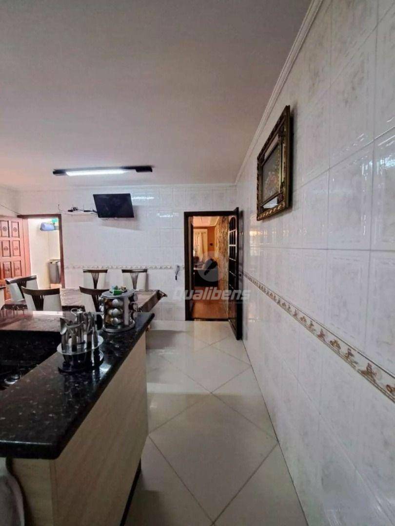 Sobrado à venda com 3 quartos, 245m² - Foto 10