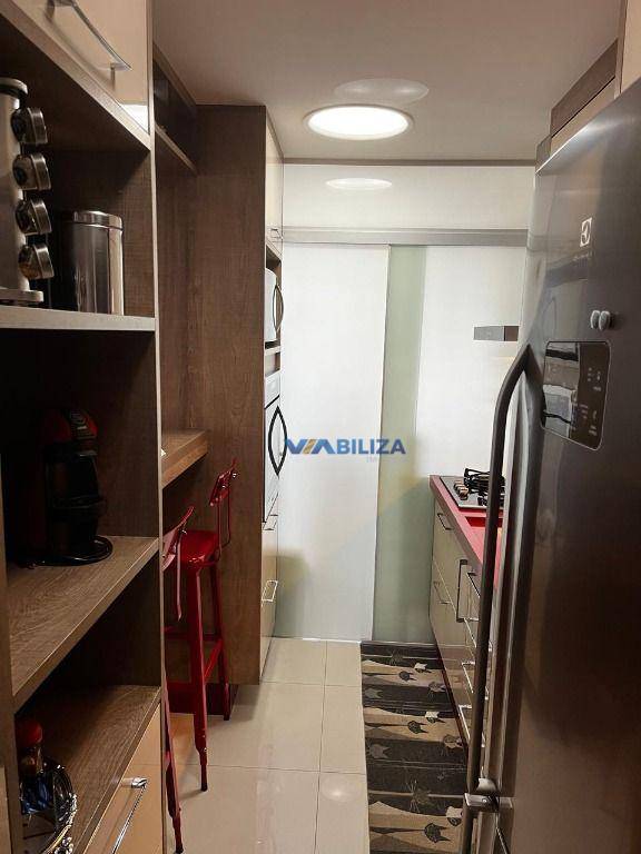 Apartamento à venda com 2 quartos, 83m² - Foto 10