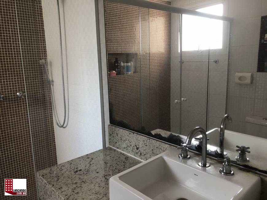 Apartamento à venda com 4 quartos, 127m² - Foto 2