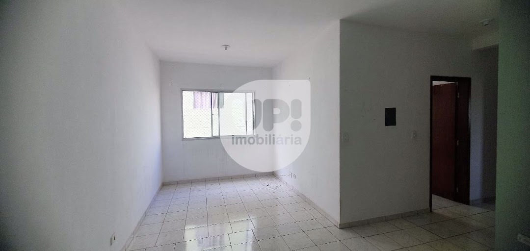 Apartamento à venda com 3 quartos, 72m² - Foto 2