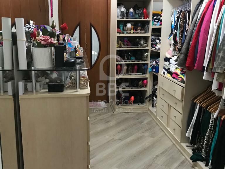 Sobrado à venda com 3 quartos, 217m² - Foto 18