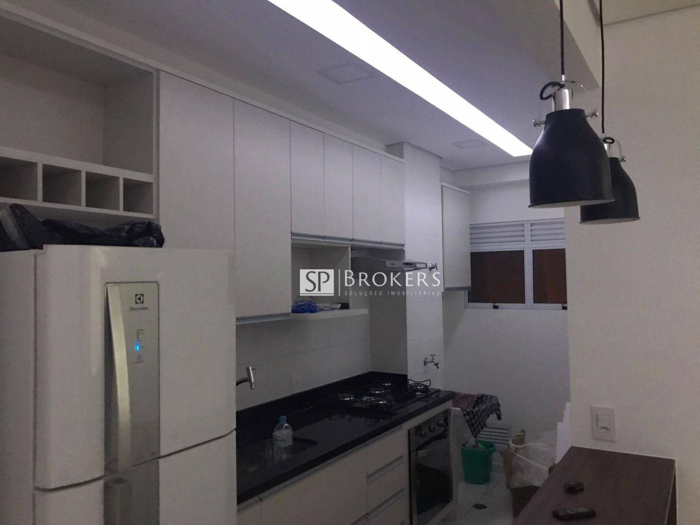 Apartamento à venda com 2 quartos, 81m² - Foto 3