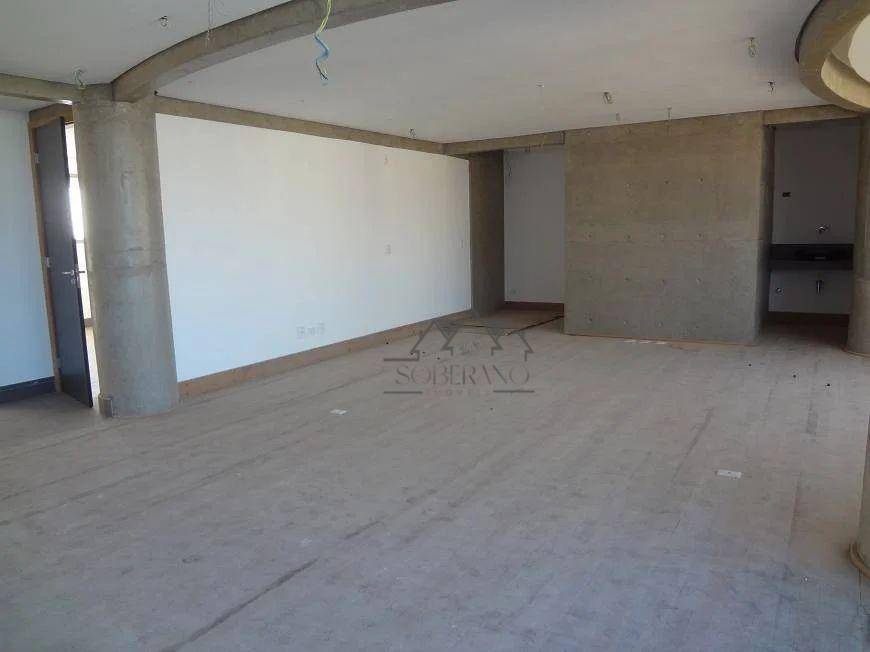 Apartamento à venda com 4 quartos, 227m² - Foto 10