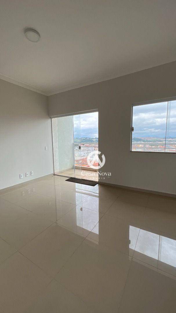 Apartamento à venda com 3 quartos, 86m² - Foto 8