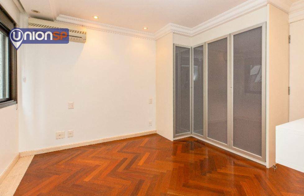 Apartamento à venda com 3 quartos, 180m² - Foto 14