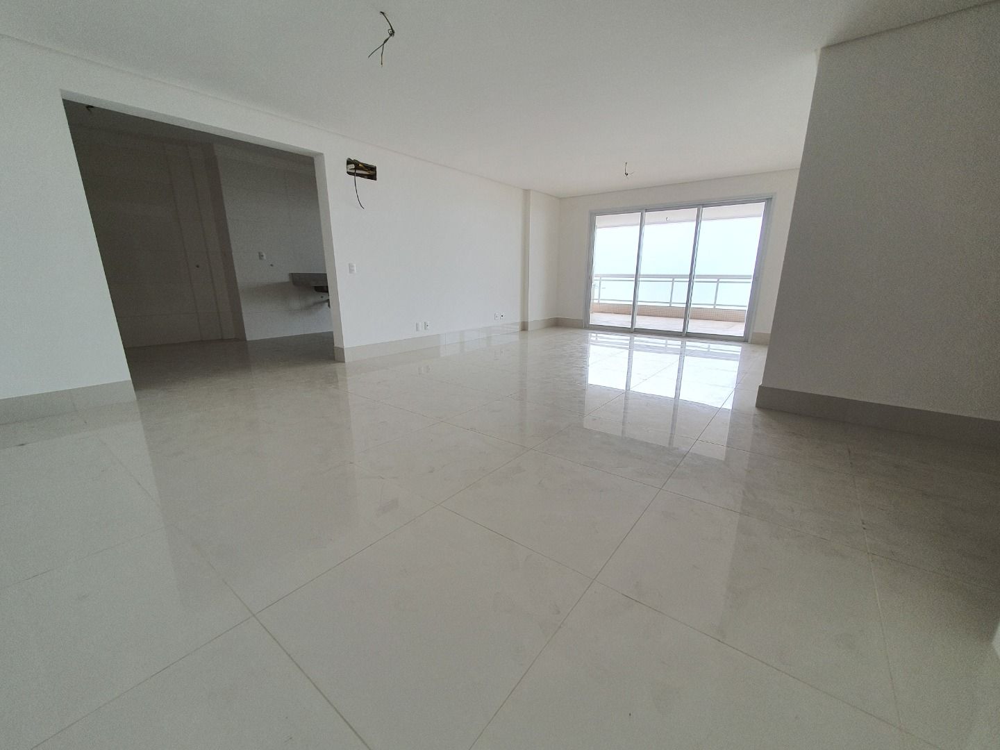 Apartamento à venda com 4 quartos, 250m² - Foto 5