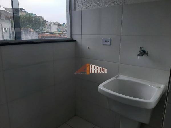 Apartamento à venda com 2 quartos, 30m² - Foto 9