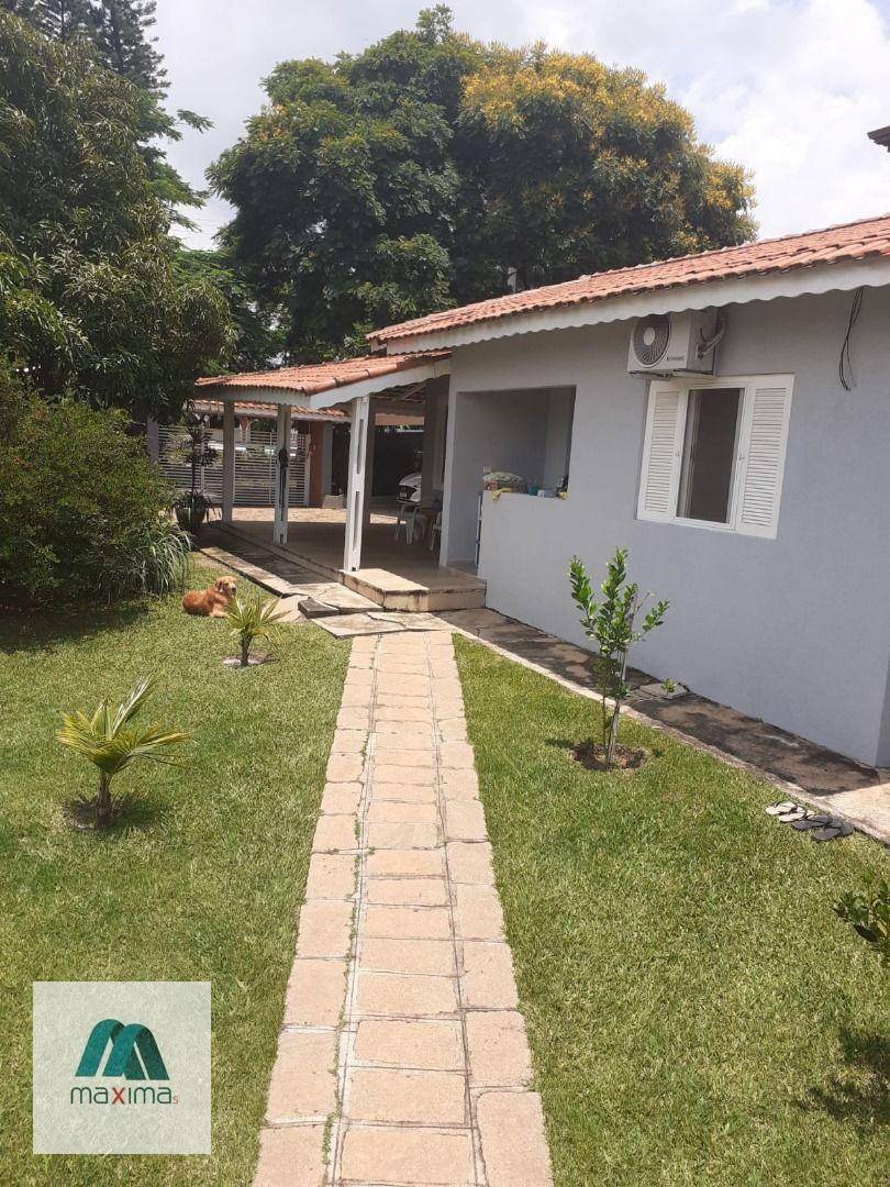 Casa de Condomínio à venda com 3 quartos, 135m² - Foto 1