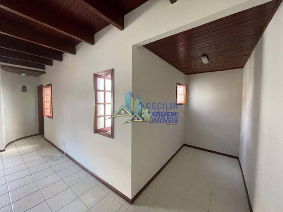 Casa à venda e aluguel com 4 quartos, 1M2 - Foto 22