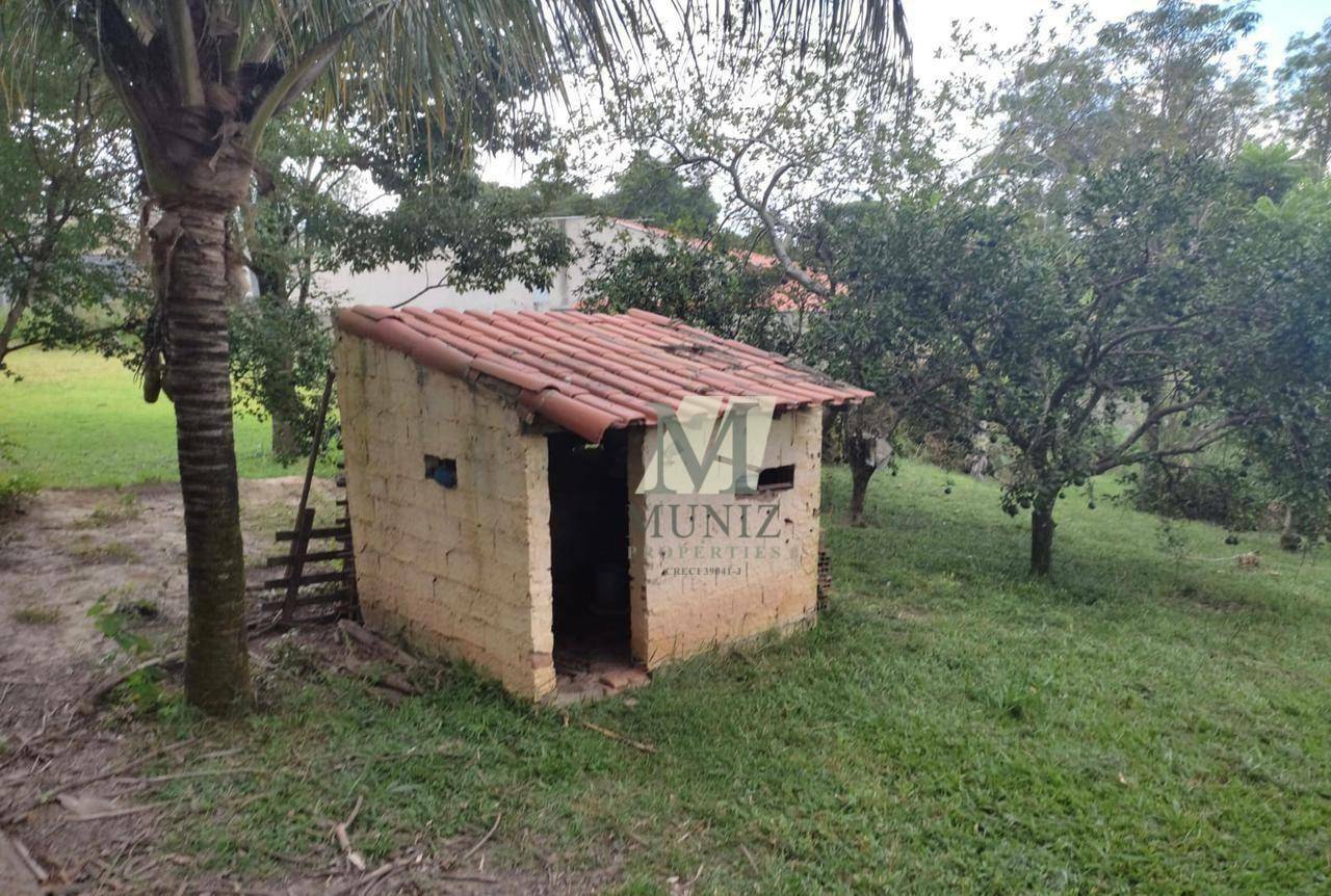 Chácara à venda com 2 quartos, 210m² - Foto 14