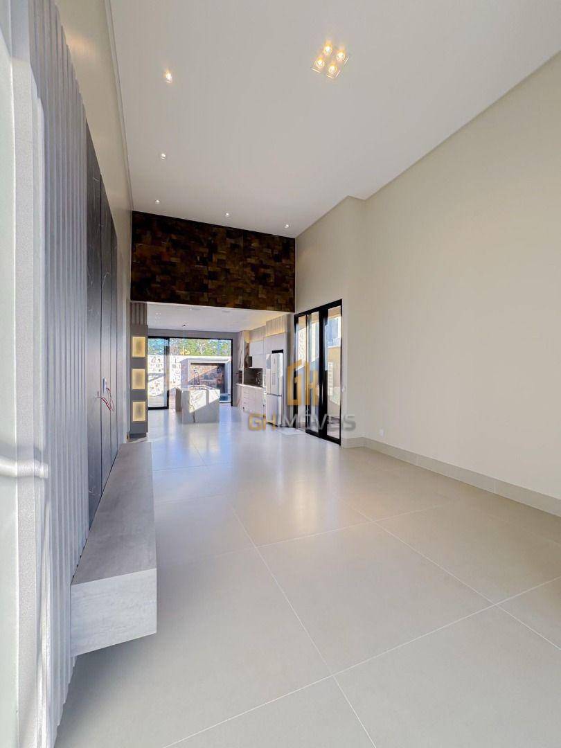 Casa de Condomínio à venda com 4 quartos, 235m² - Foto 16