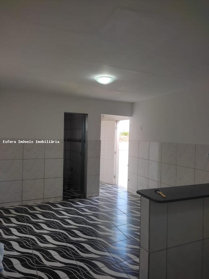 Casa à venda com 2 quartos, 250m² - Foto 9