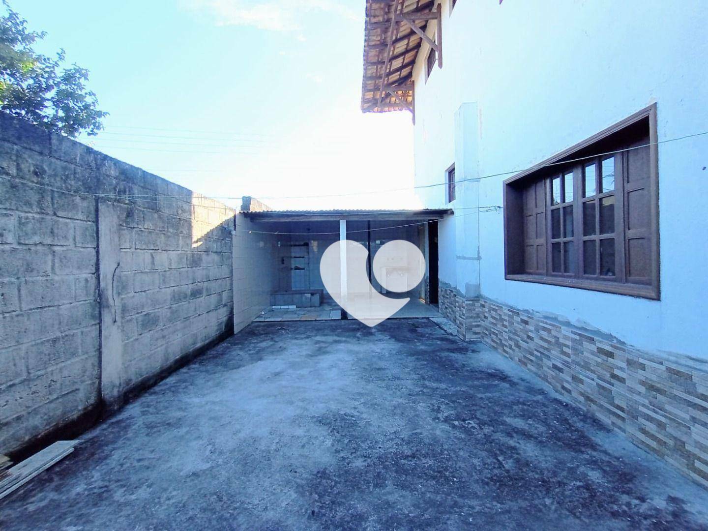 Casa para alugar com 6 quartos, 436m² - Foto 37
