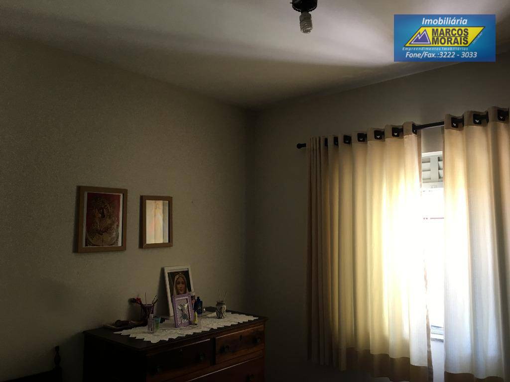 Casa à venda e aluguel com 3 quartos, 180m² - Foto 20