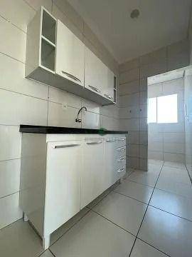 Apartamento à venda com 2 quartos, 53m² - Foto 5