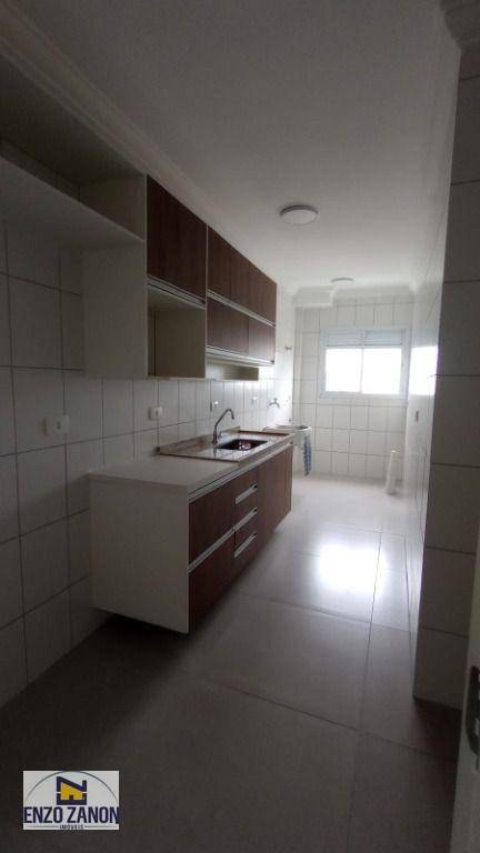 Apartamento à venda e aluguel com 2 quartos, 70m² - Foto 3