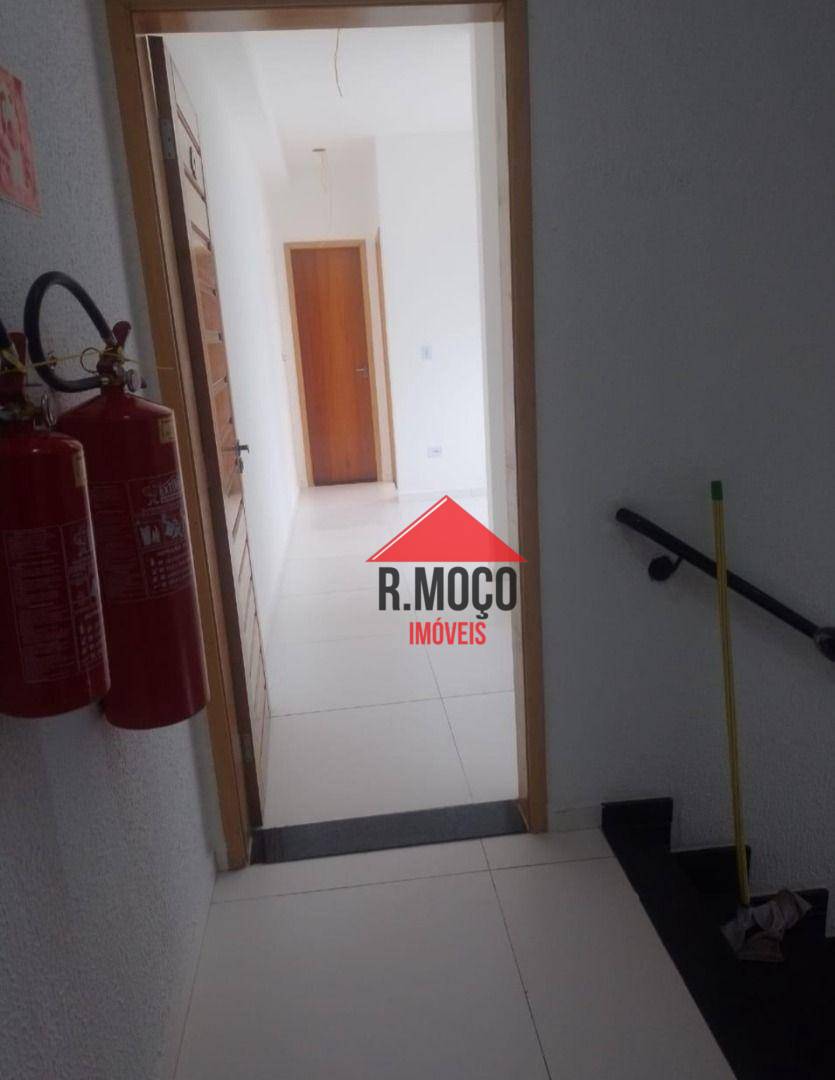 Apartamento à venda com 2 quartos, 34m² - Foto 28