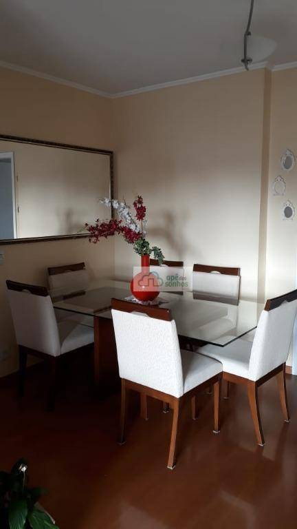 Apartamento à venda com 3 quartos, 93m² - Foto 2