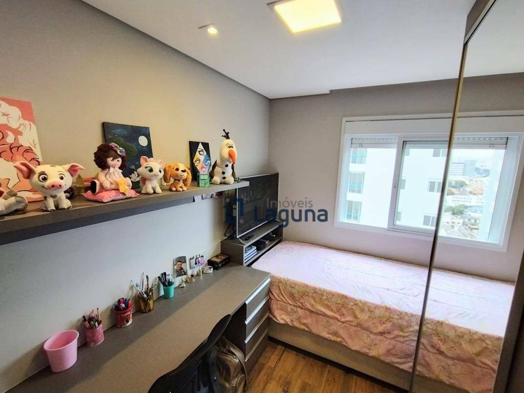 Apartamento à venda com 3 quartos, 70m² - Foto 12