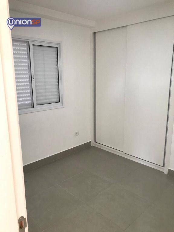 Apartamento à venda com 2 quartos, 62m² - Foto 9