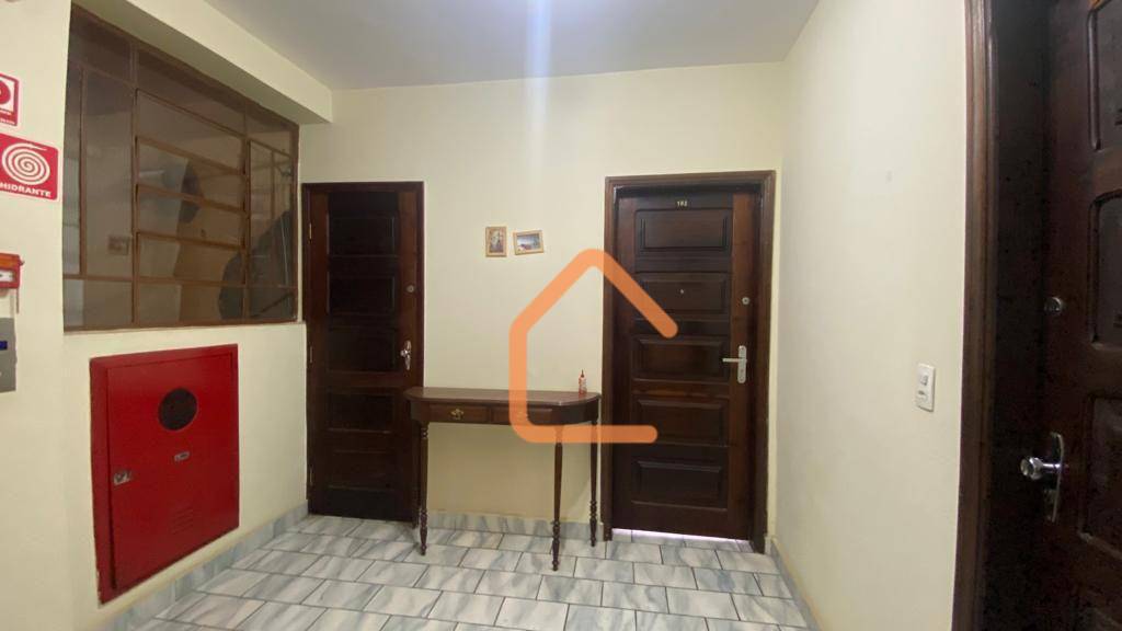 Apartamento à venda com 3 quartos, 120m² - Foto 10