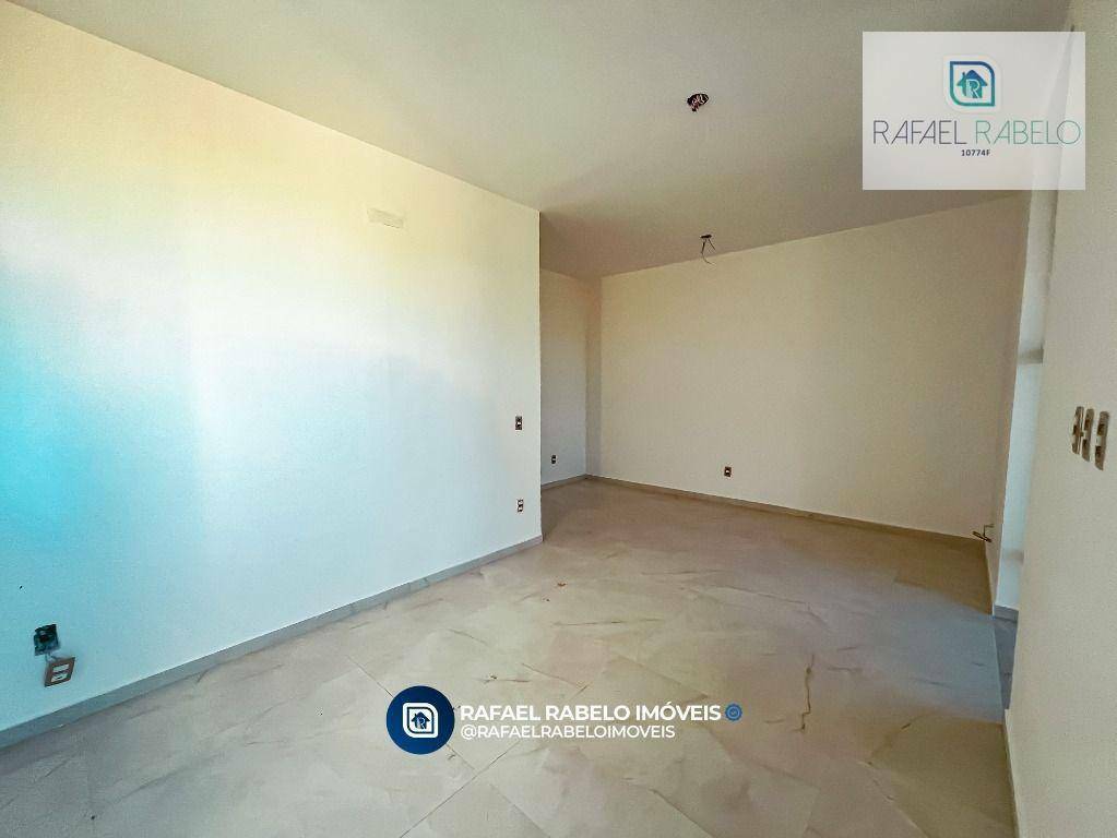 Casa à venda com 4 quartos, 152m² - Foto 15