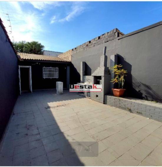 Casa à venda com 5 quartos, 161m² - Foto 5