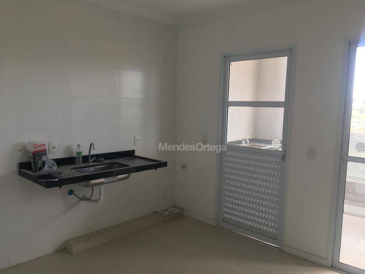 Apartamento para alugar com 2 quartos, 67m² - Foto 10