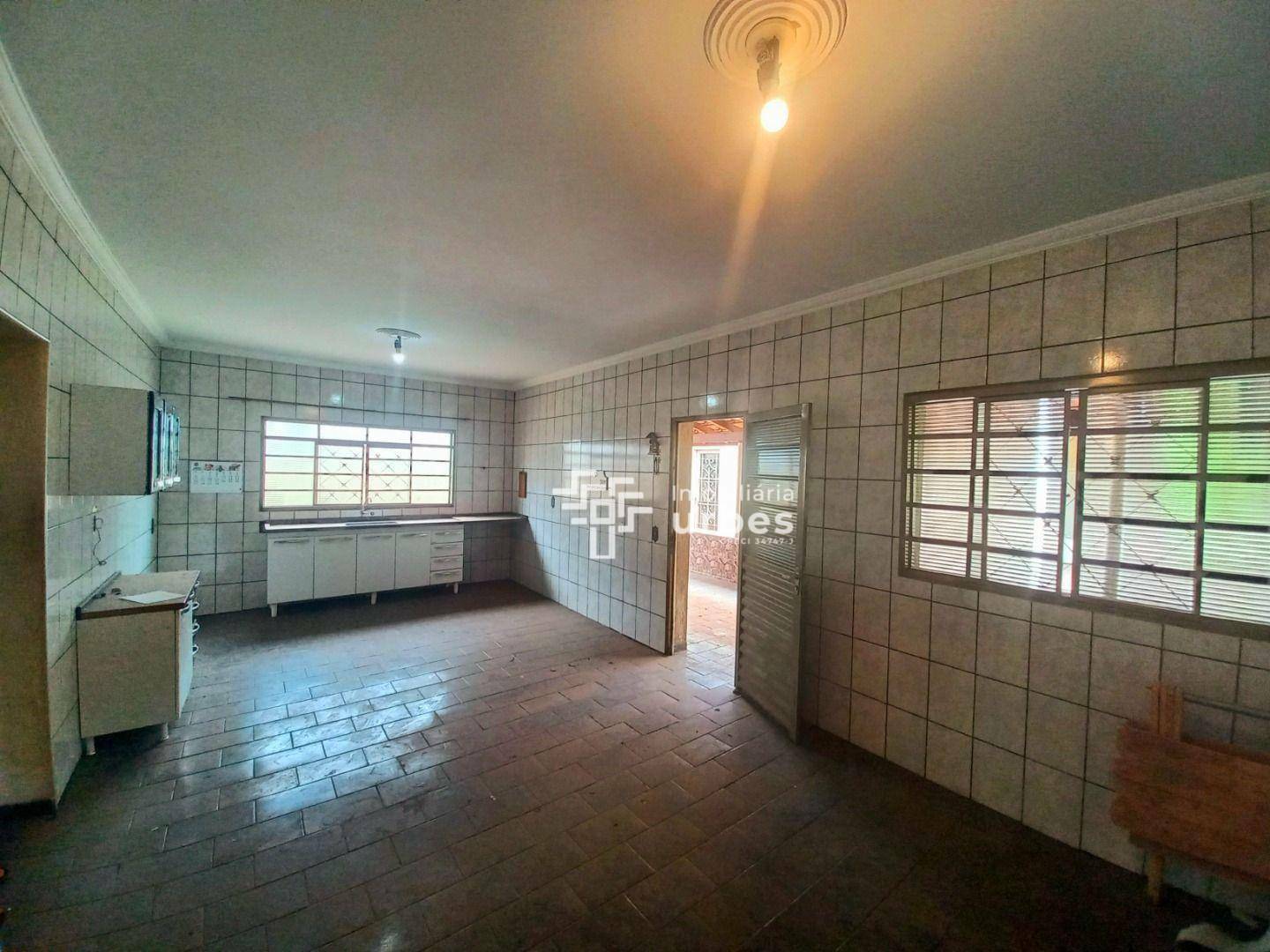 Casa à venda com 2 quartos, 104m² - Foto 15