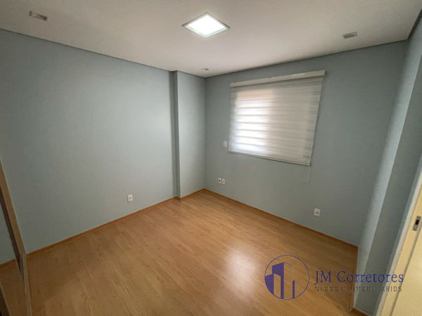 Apartamento à venda com 2 quartos, 70m² - Foto 13