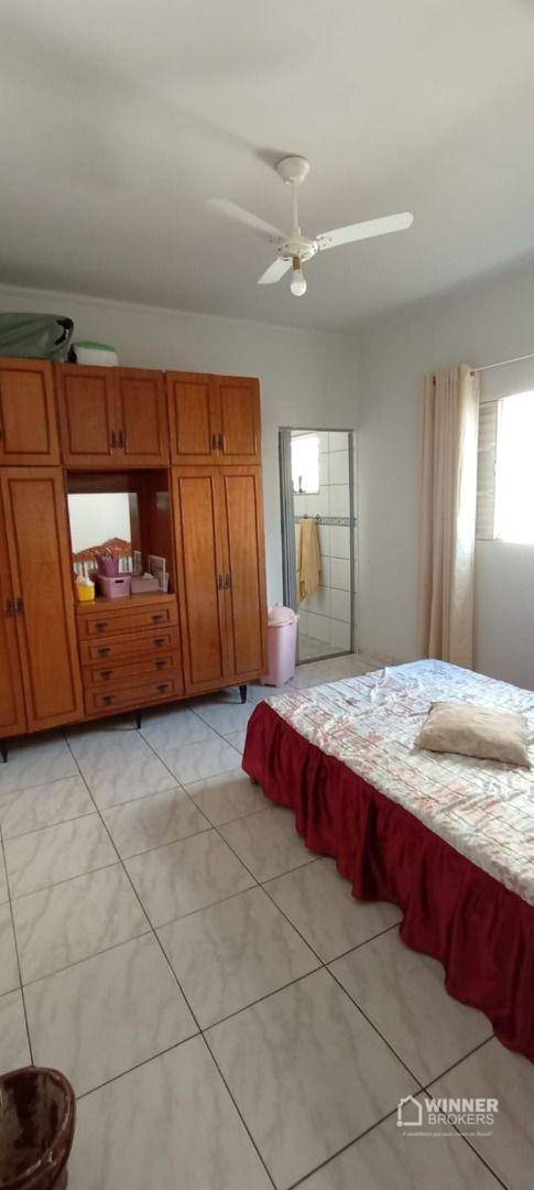 Casa à venda com 4 quartos, 220m² - Foto 8