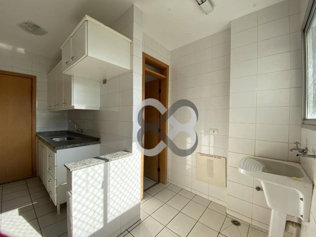 Apartamento à venda com 3 quartos, 112m² - Foto 13