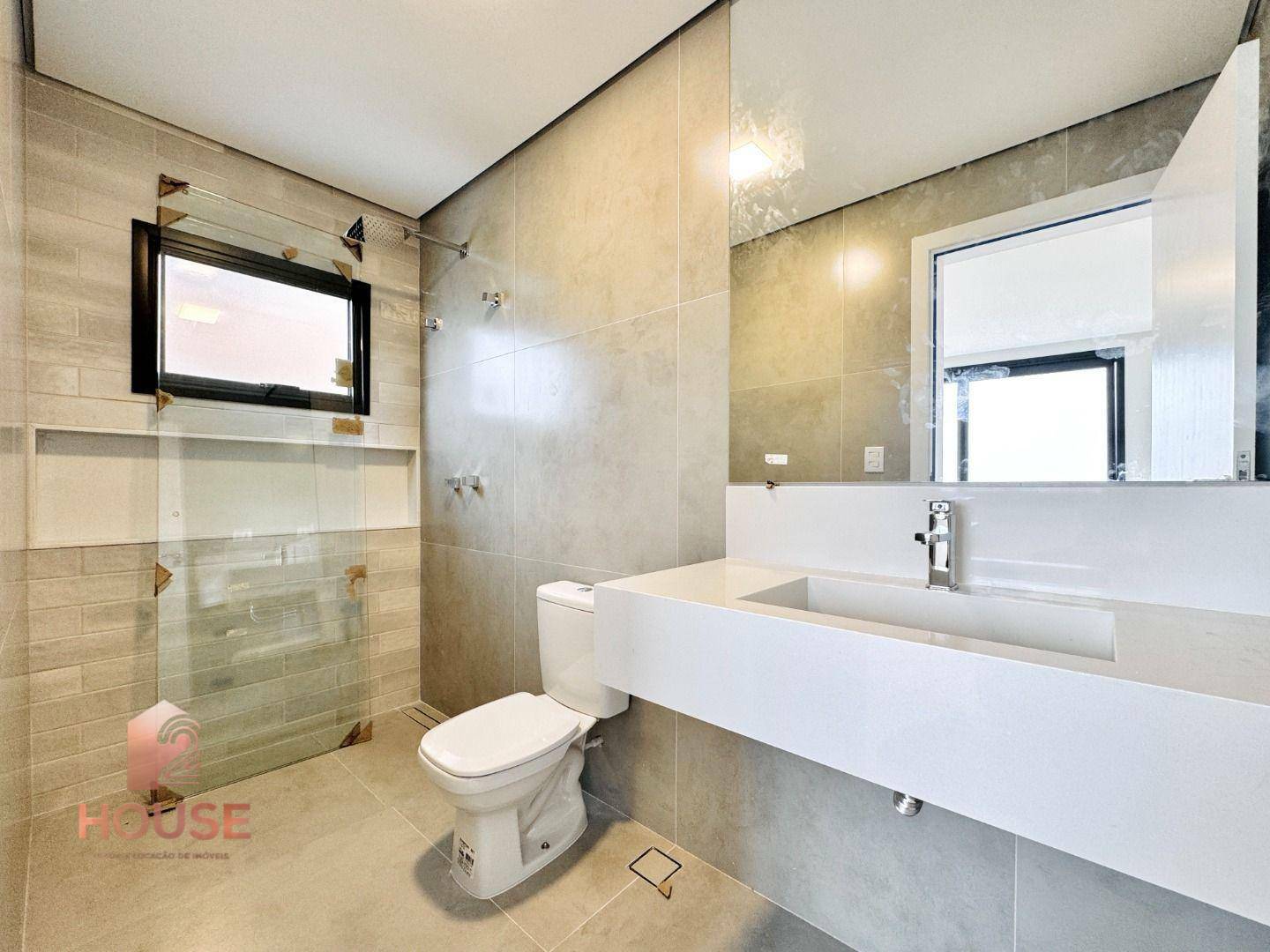 Casa de Condomínio à venda com 3 quartos, 300m² - Foto 60